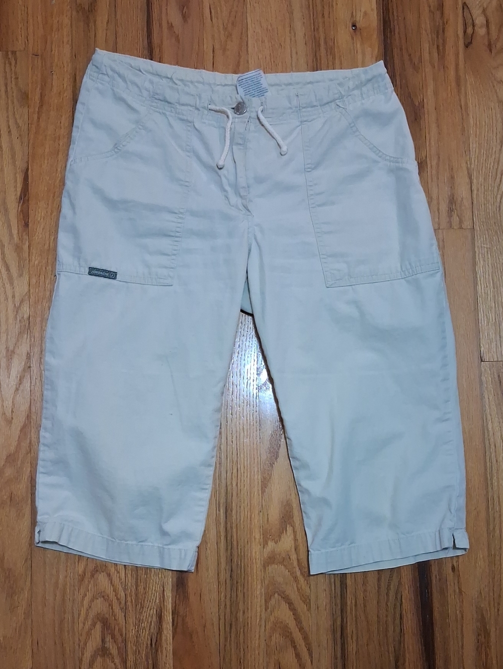 Jordache Capri Pants